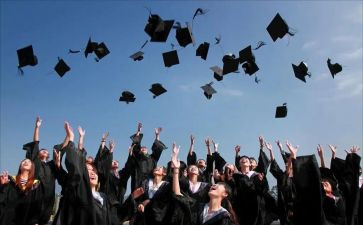 关于大二学年自我鉴定8篇