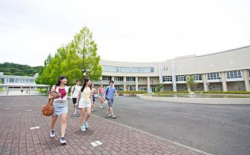 大三学年自我鉴定推荐6篇