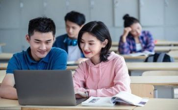 我的大学800作文7篇