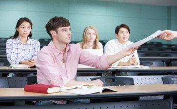 励志的考大学演讲稿推荐8篇