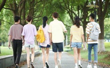 大学四年自我鉴定范文6篇