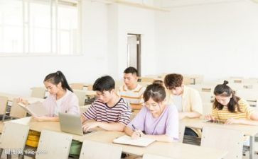 我的大学活作文优秀7篇