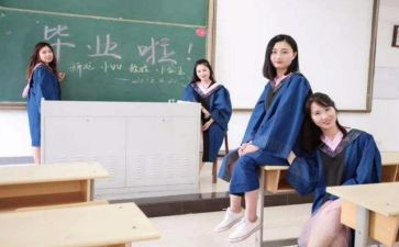 大学班长月总结精选8篇