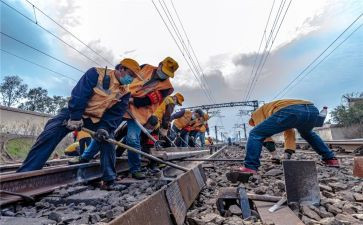 铁路工务副主任述职报告6篇