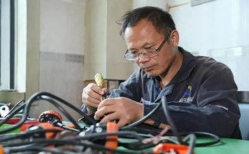 机电工年终工作总结8篇
