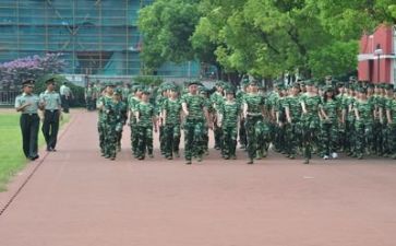 军训后感600字作文推荐6篇