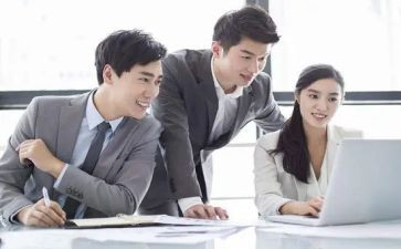 客户年终总结报告5篇
