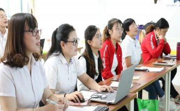 小学三年级写人作文300字7篇