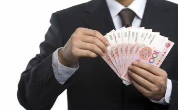 关于钱的短演讲稿7篇