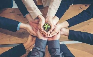 企业员工年度总结参考8篇
