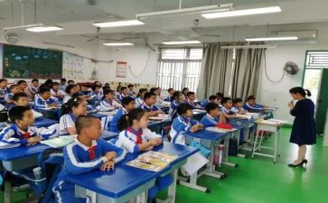 语文课堂的演讲稿7篇