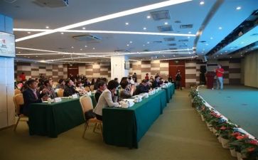 教师会校长讲话稿模板6篇
