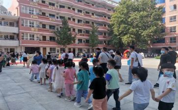 小学感恩的心主题演讲稿5篇