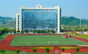 学校领导到班讲话稿7篇