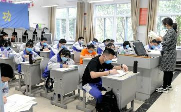 在校大学生合同7篇