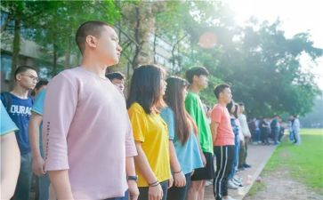 春在校园作文推荐8篇