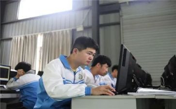 职中班主任工作总结6篇